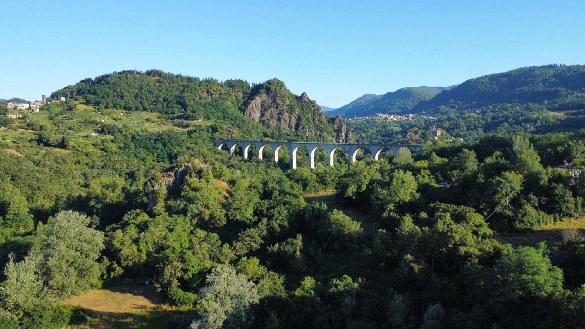 Borgo Del Sole Agriturismo Poggio  ภายนอก รูปภาพ